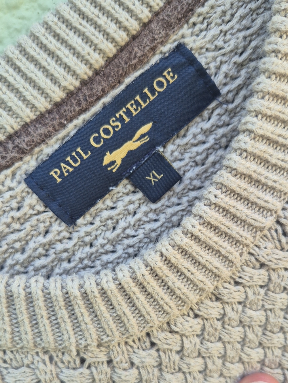 Paul Costelloe (Cambodia) Ladies Vintage Beige Knit Pull-Over Luxury Sweater